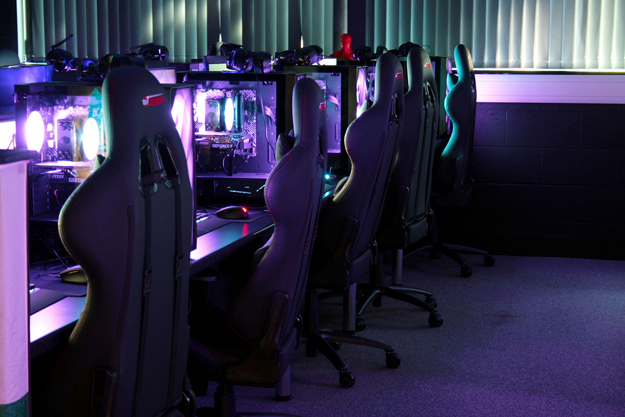 Esports BTEC Level 3 - Study at St David's Catholic Sixth Form College