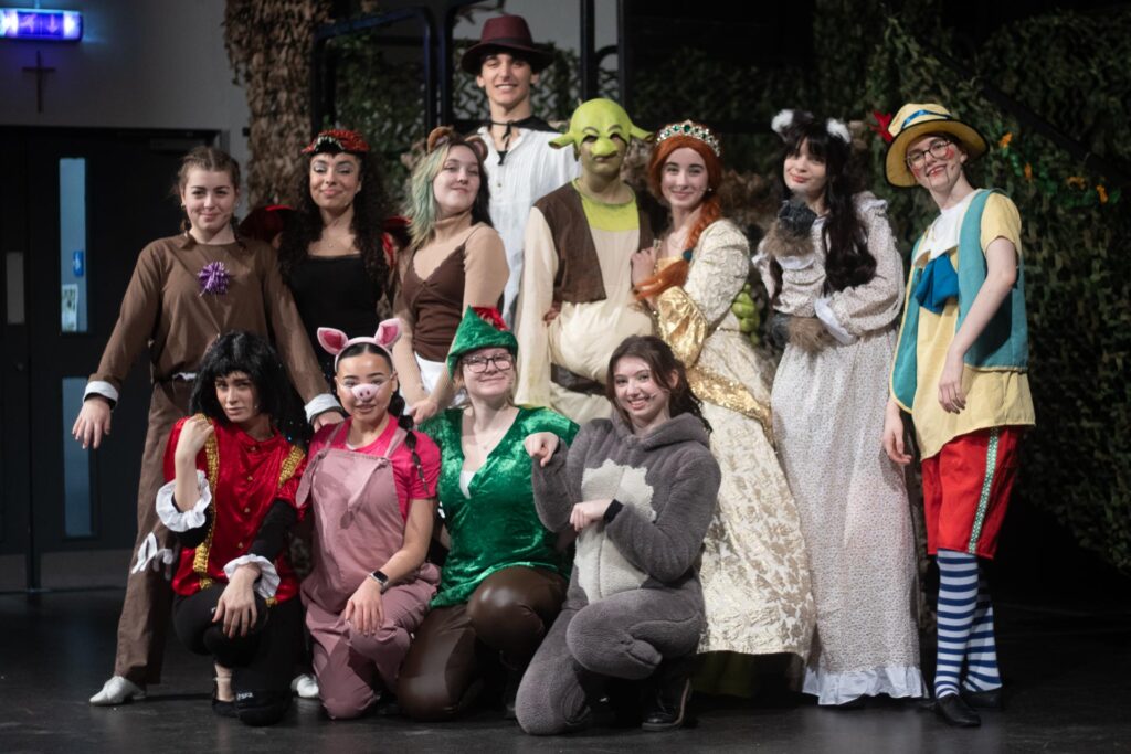 Performing Arts Students from St David's College in Cardiff