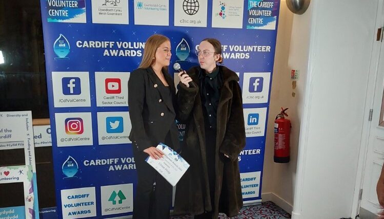 Empowering Communities: Chloe's Inspiring Volunteer Work
