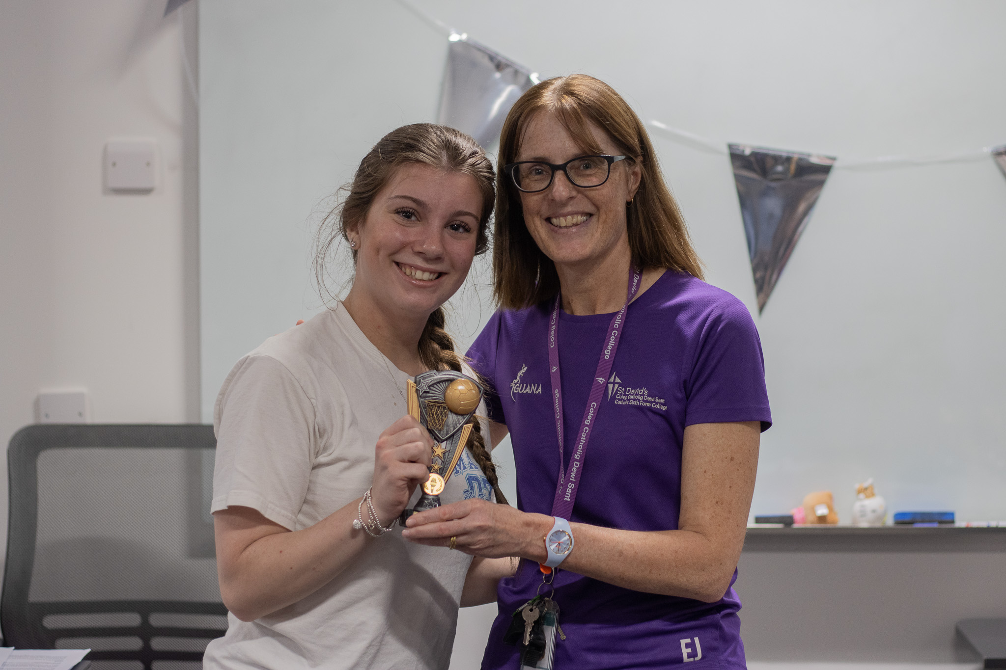 Netball player getting award